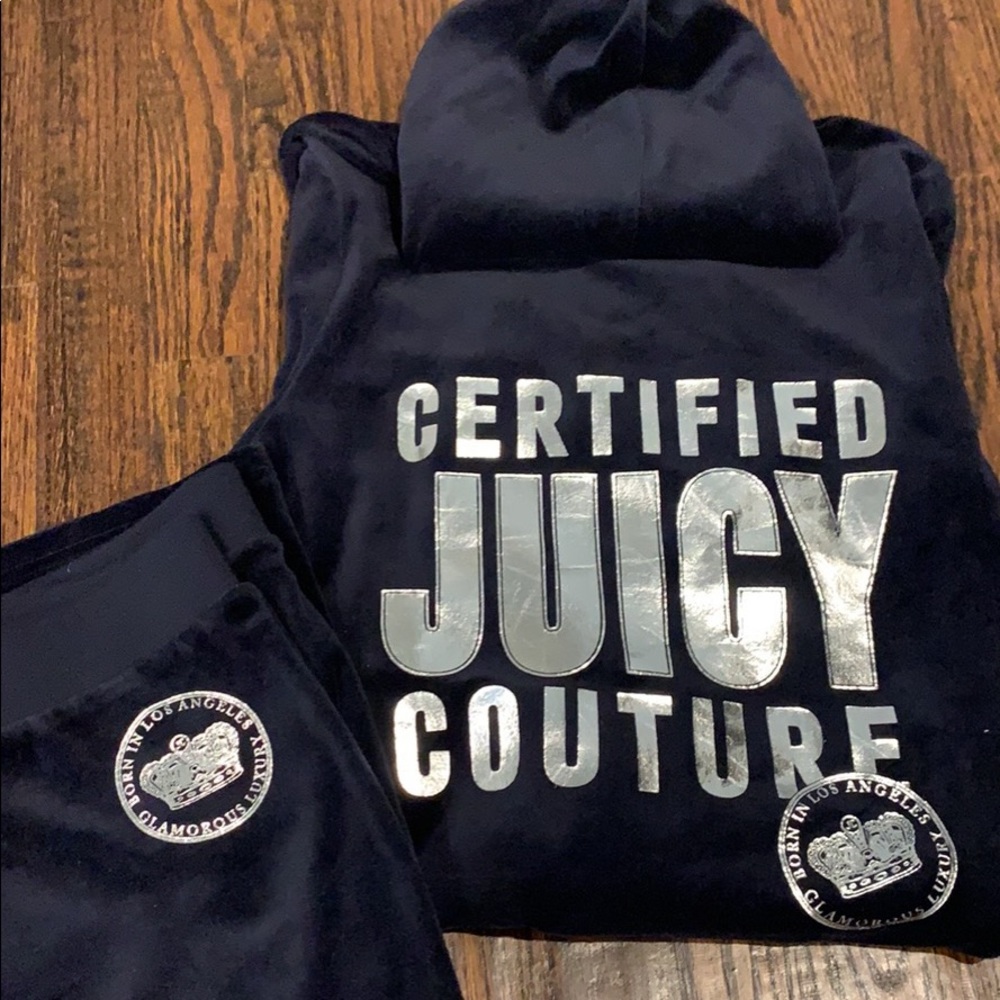 Juicy Couture Velour Tracksuit. Small